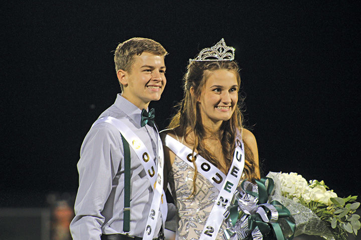 Scurry-Rosser High School crowns homecoming king and queen